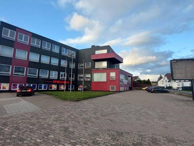 Gewerbeobjekt zum Kauf provisionsfrei als Kapitalanlage geeignet 1.650.000 € 1.955 m² 2.072 m² Grundstück Uslar 37170
