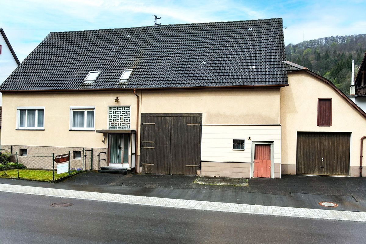 Bauernhaus zum Kauf 110.000 € 5 Zimmer 99,4 m²<br/>Wohnfläche 428 m²<br/>Grundstück Nusplingen 72362