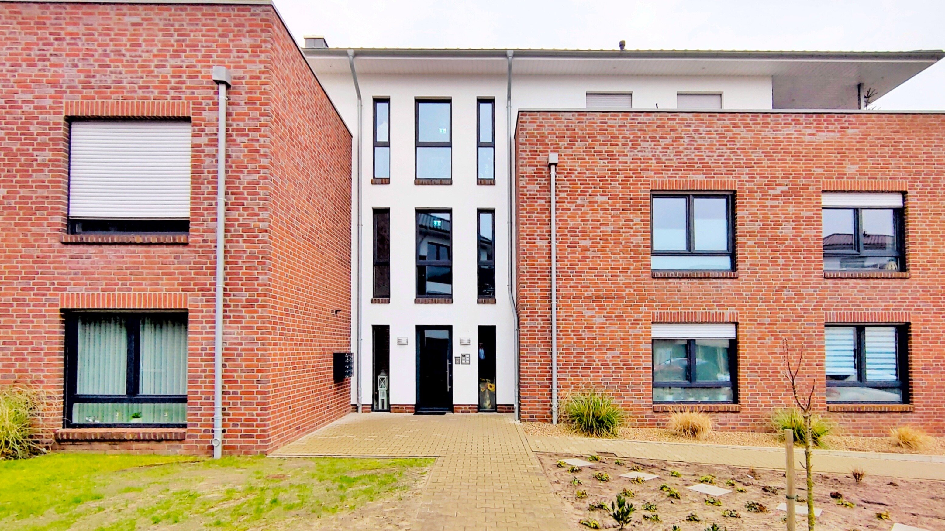 Wohnung zum Kauf 310.000 € 4 Zimmer 97 m²<br/>Wohnfläche Erdgeschoss<br/>Geschoss Lohne Lohne (Oldenburg) 49393