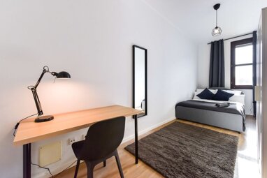 Wohnung zur Miete Wohnen auf Zeit 900 € 7 Zimmer 14 m² frei ab 04.07.2024 Landsberger Straße 478 Pasing München 81241
