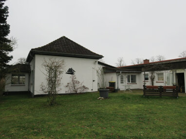 Bungalow zum Kauf 159.000 € 3 Zimmer 150,7 m² 1.940 m² Grundstück Dersenow Dersenow 19260