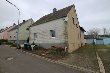 Einfamilienhaus zum Kauf 99.000 € 6 Zimmer 130 m² 675 m² Grundstück Reinsfeld 54421