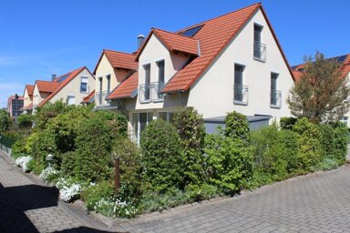 Doppelhaushälfte zum Kauf 595.000 € 5 Zimmer 123 m² 222 m² Grundstück frei ab sofort Alter Festplatz 1 Stegaurach Stegaurach 96135