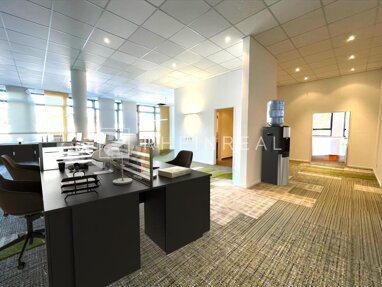 Büro-/Praxisfläche zur Miete 16 € 260 m² Bürofläche teilbar ab 258,1 m² Altstadt - Nord Köln 50668