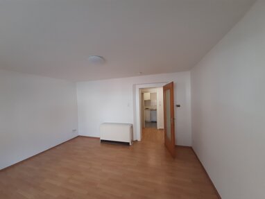 Wohnung zur Miete 325 € 1 Zimmer 27 m² Erdgeschoss Maxfeld Nürnberg 90409