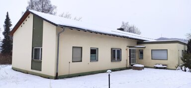 Haus zum Kauf provisionsfrei 600.000 € 8 Zimmer 230 m² 3.140 m² Grundstück Parsberger Straße 28 Velburg Velburg 92355