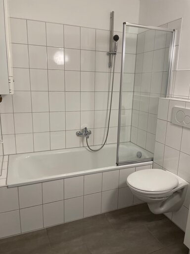 Wohnung zur Miete 660 € 3 Zimmer 68 m² 3. Geschoss frei ab 01.10.2024 Holländische Straße Kassel 34127