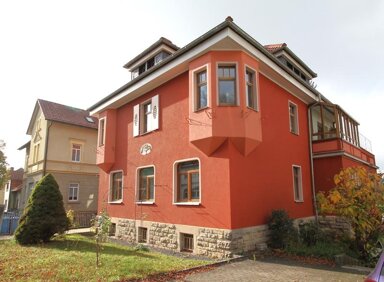 Stadthaus zum Kauf 420.000 € 12 Zimmer 385,8 m² 634 m² Grundstück frei ab sofort Eisfeld Eisfeld 98673