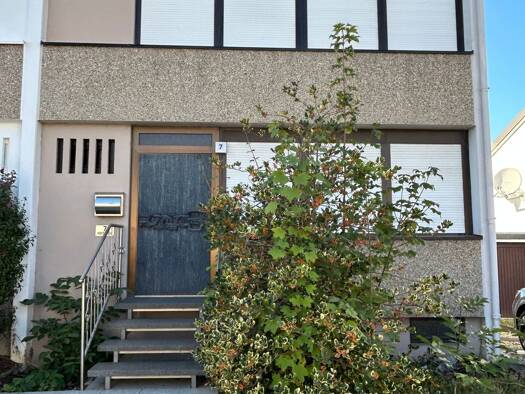 Doppelhaushälfte zum Kauf 310.000 € 4 Zimmer 133 m² 283 m² Grundstück frei ab sofort Roxheim Bobenheim-Roxheim 67240