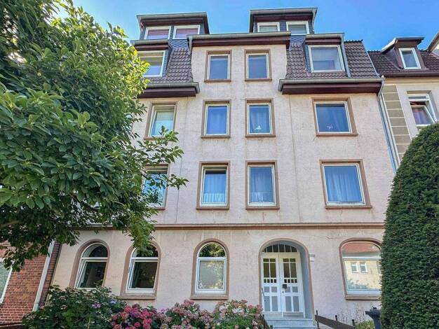 Mehrfamilienhaus zum Kauf 850.000 € 15 Zimmer 428,2 m² 342,2 m² Grundstück Neumühlen-Dietrichsdorf Kiel 24149