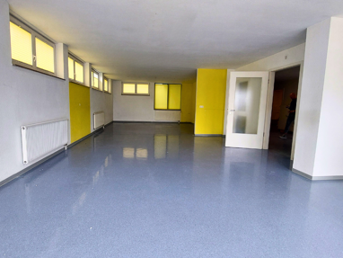 Büro-/Praxisfläche zur Miete 2.027 € 8 Zimmer 193 m² Bürofläche teilbar ab 90 m² Gärtringen Gärtringen 71116