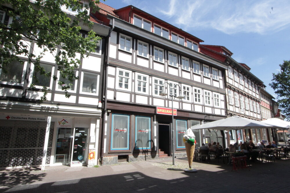 Haus zum Kauf 410.000 € 366 m²<br/>Wohnfläche 639 m²<br/>Grundstück Am Schilde 21 Osterode Osterode 37520