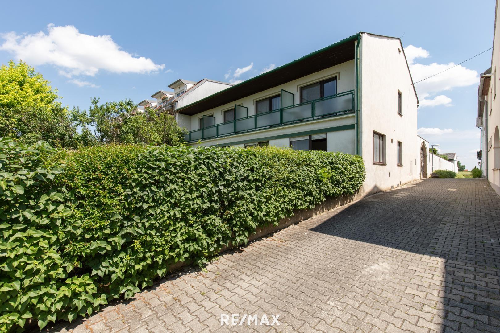 Mehrfamilienhaus zum Kauf 999.990 € 15 Zimmer 382 m²<br/>Wohnfläche 1.308 m²<br/>Grundstück Podersdorf am See 7141