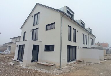 Reihenmittelhaus zum Kauf provisionsfrei 943.000 € 5 Zimmer 142,8 m² 200,1 m² Grundstück St. Kolomann Str. 23 Wörth Wörth 85457