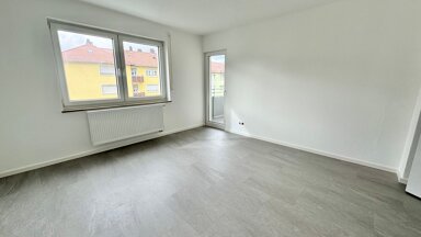 Wohnung zur Miete 1.180 € 4 Zimmer 105 m² 3. Geschoss frei ab sofort Glockenhof Nürnberg 90461