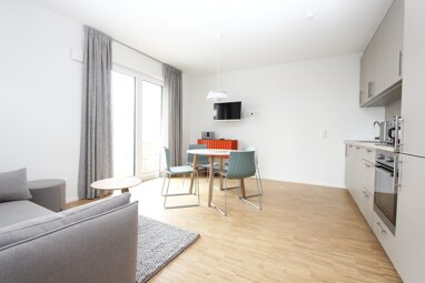 Wohnung zur Miete 1.500 € 2 Zimmer 51,2 m² 4. Geschoss Leopoldstraße 204b Neufreimann München 80804