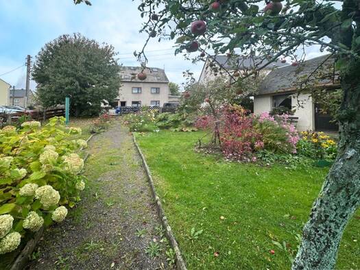 Haus zum Kauf 136.000 € 7 Zimmer 166 m² 815 m² Grundstück Börnichen/Erzgebirge 09437