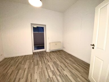 Wohnung zur Miete 486 € 2 Zimmer 64,7 m² frei ab 01.02.2025 Große Diesdorfer Straße 251 Adelheidring Magdeburg 39108