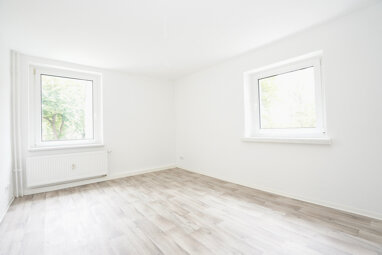 Wohnung zur Miete 317,95 € 3 Zimmer 58,9 m² 1. Geschoss Zschopauer Str. 98 Bernsdorf 420 Chemnitz 09126