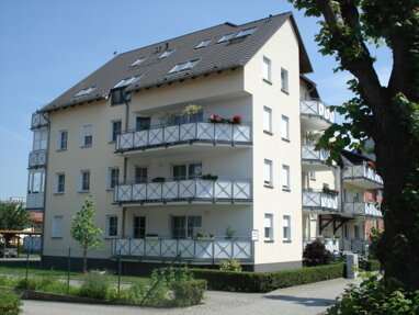 Wohnung zur Miete 690 € 3 Zimmer 93,6 m² 1. Geschoss Bahnhofstraße 28 a Rathenow Rathenow 14712