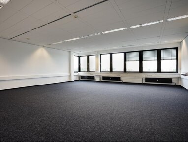 Bürofläche zur Miete 569 € 57,9 m² Bürofläche teilbar ab 57,9 m² Carl-Legien-Str. 15 Bieber Offenbach 63073