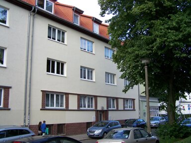 Wohnung zur Miete 610 € 2 Zimmer 53,9 m² frei ab 01.04.2025 Soester Straße 2 Hansaviertel Rostock 18057