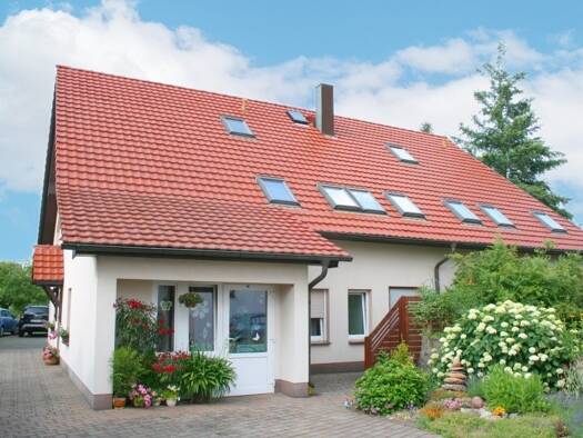 Mehrfamilienhaus zum Kauf provisionsfrei als Kapitalanlage geeignet 499.900 € 19 Zimmer 465 m² 2.431 m² Grundstück Schleife 02959