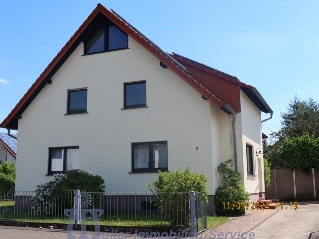 Einfamilienhaus zum Kauf 445.000 € 8 Zimmer 193 m²<br/>Wohnfläche 1.106 m²<br/>Grundstück Homburg Homburg 66424