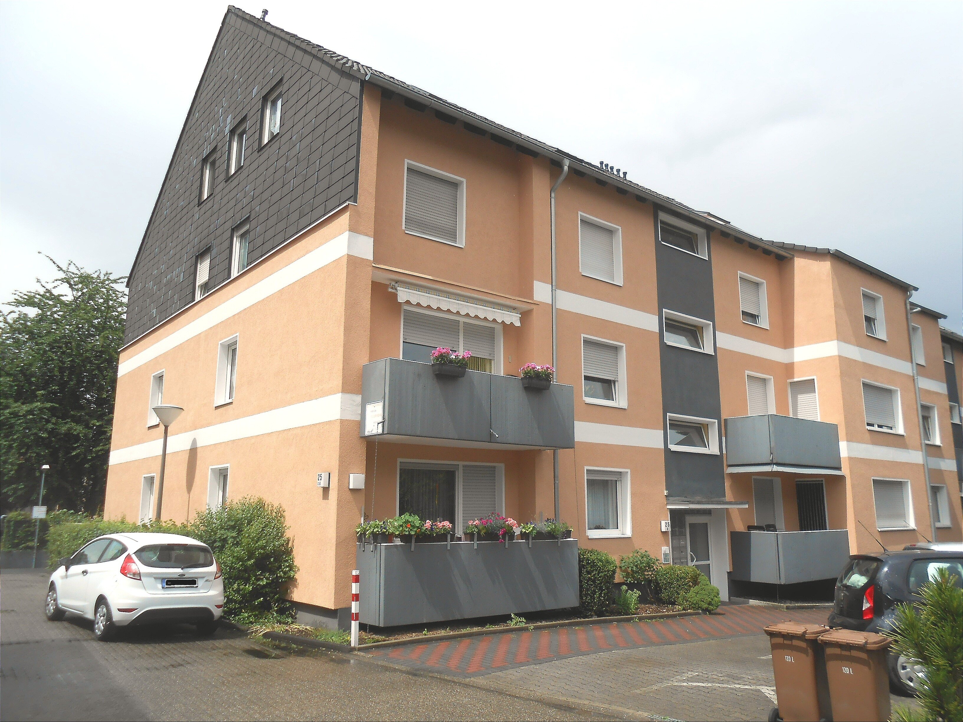 Wohnung zur Miete 286 € 2 Zimmer 44 m²<br/>Wohnfläche 2. Stock<br/>Geschoss 01.10.2024<br/>Verfügbarkeit Lütgendortmunder Str. 25c Lütgendortmund - Ost Dortmund 44388