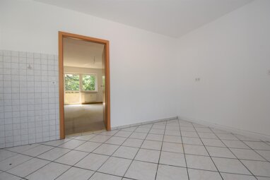Wohnung zur Miete 384 € 2 Zimmer 63,9 m² 2. Geschoss Wilhelm-Liebknecht-Str. 11 Hohenstein-Ernstthal Hohenstein-Ernstthal 09337