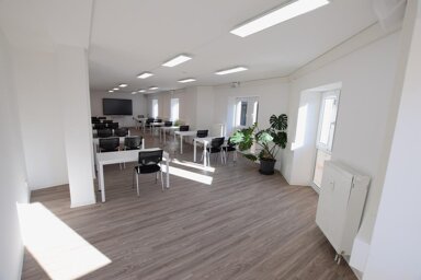 Büro-/Praxisfläche zur Miete 4 Zimmer 60 m² Bürofläche Ekkehard - Realschule 3 Singen (Hohentwiel) 78224