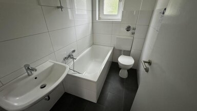 Wohnung zur Miete 429 € 3 Zimmer 59,6 m² EG frei ab 21.02.2025 Buddestraße 11 Scholven Gelsenkirchen 45896