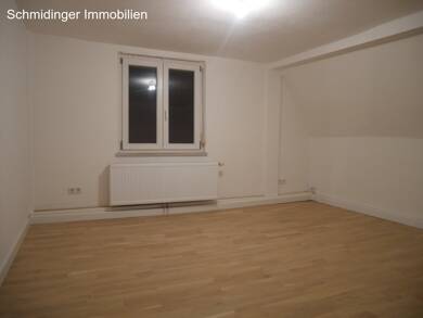 Wohnung zur Miete 550 € 2 Zimmer 54 m² Dachgeschoss, 2. Geschoss frei ab 01.09.2025 Kernstadt Biberach 88400