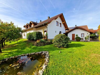 Mehrfamilienhaus zum Kauf 359.000 € 10 Zimmer 264 m² 942 m² Grundstück Neukirchen Neukirchen 94362