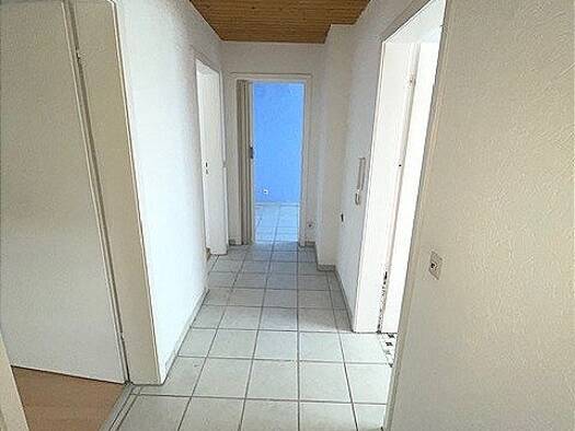 Wohnung zur Miete 670 € 2,5 Zimmer 61 m² 2. Geschoss frei ab sofort Limbach Schwabach 91126