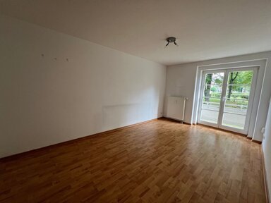 Wohnung zur Miete 270 € 2 Zimmer 47,1 m² 1. Geschoss Grenzgraben 55 Bernsdorf 425 Chemnitz 09126