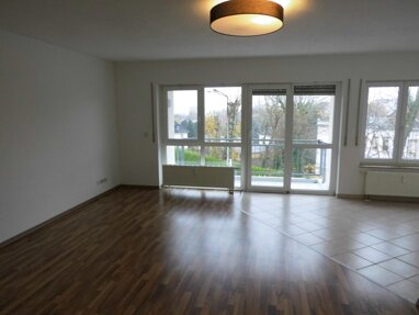 Wohnung zur Miete 570 € 3 Zimmer 95 m² Reichenbach Reichenbach 08468