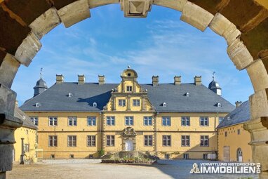 Schloss zum Kauf 2.800.000 € 77 Zimmer 2.530 m² 32.056 m² Grundstück Eringerfeld Geseke 59590