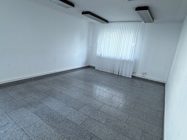 Büro-/Praxisfläche zur Miete provisionsfrei 8 € 5 Zimmer 120 m² Bürofläche Steinforst Erlangen 91056