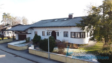 Einfamilienhaus zum Kauf 499.000 € 5 Zimmer 155 m² 1.060 m² Grundstück Dingolfing Dingolfing 84130