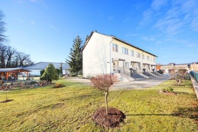 Reihenmittelhaus zum Kauf 500.000 € 16 Zimmer 400 m² 3.125 m² Grundstück Annaburg Annaburg 06925