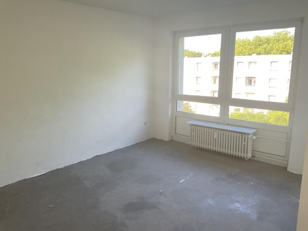 Wohnung zur Miete 509 € 3 Zimmer 70 m²<br/>Wohnfläche 3. Stock<br/>Geschoss Rügenstraße 27 Neumühl Duisburg 47167