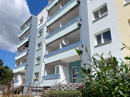 Wohnung zur Miete 287 € 1 Zimmer 41 m² 1. Geschoss frei ab sofort Joachimstalerstraße 3 Silberhöhe Halle (Saale) 06132