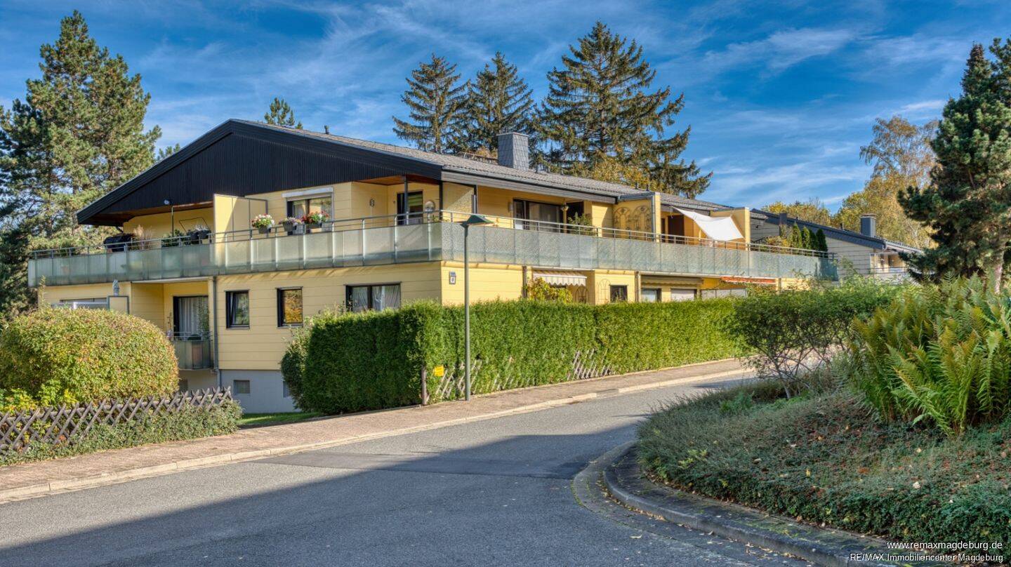 3-Zimmer-Wohnung mit großem Balkon und Garage