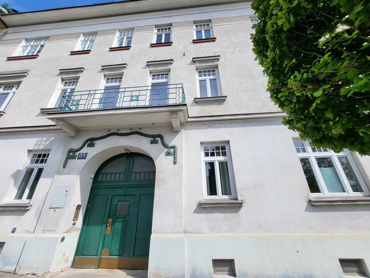 Wohnung zum Kauf 360.000 € 2 Zimmer 55 m²<br/>Wohnfläche 1. Stock<br/>Geschoss Wien 1190