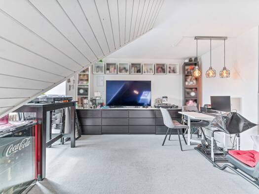 Wohnung zum Kauf 179.000 € 2 Zimmer 54 m² 5. Geschoss Mitte Stuttgart 70182