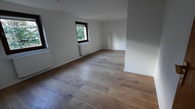 Apartment zur Miete 740 € 2,5 Zimmer 54 m² Erdgeschoss Forchheimerstr 26 Büchenbach - Dorf Erlangen 91056