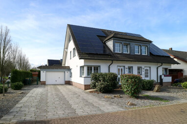 Doppelhaushälfte zum Kauf 640.000 € 4 Zimmer 128,5 m² 447 m² Grundstück Nievenheim Dormagen / Nievenheim 41542