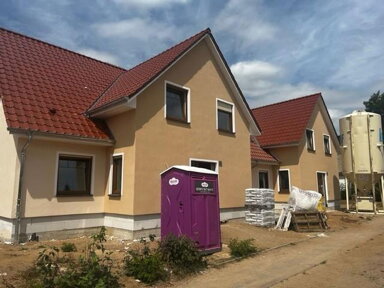 Reihenmittelhaus zur Miete 1.180 € 4 Zimmer 120 m² 320 m² Grundstück frei ab 01.08.2025 Maßlow Lübow 23972