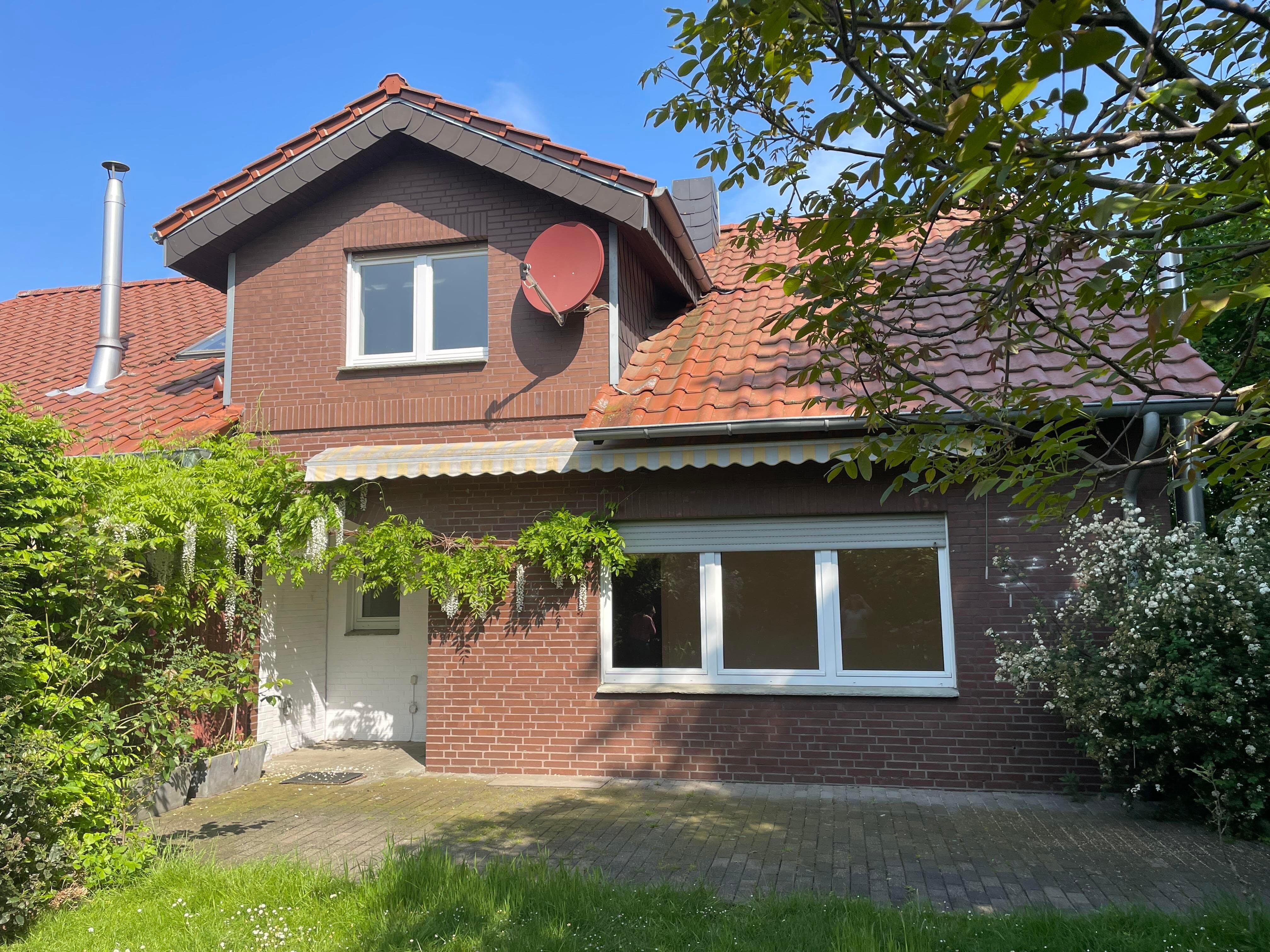 Mehrfamilienhaus zum Kauf 440.000 € 8 Zimmer 222 m²<br/>Wohnfläche 720 m²<br/>Grundstück Ab sofort<br/>Verfügbarkeit Seppenrade Lüdinghausen 59348